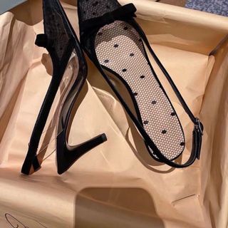 Giay sandal lưới gót nhọn
