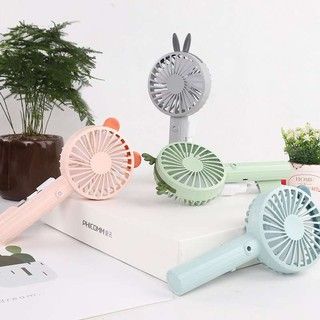 Quạt cầm tay mini phun sương