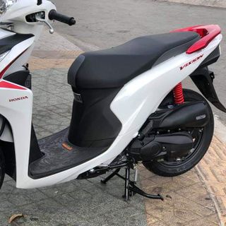 Bán Honda Vision110cc màu Trắng Sữa đời 2018 cực đẹp