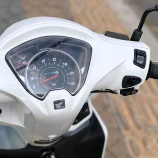 Bán Honda Vision110cc màu Trắng Sữa đời 2018 cực đẹp
