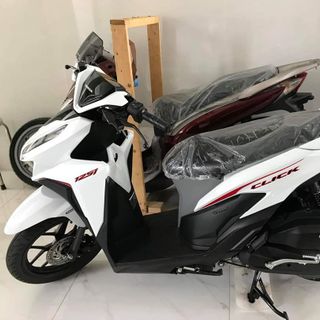 Bán xe Honda Vario150 màu trắng xe nhập chuẩn Indonesia đời 2019