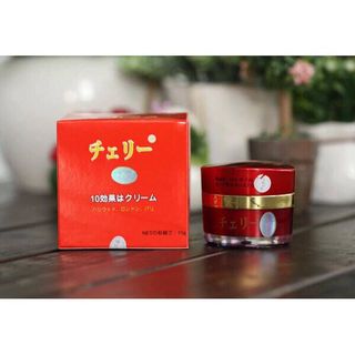 Kem hoa anh đào Nhật bản