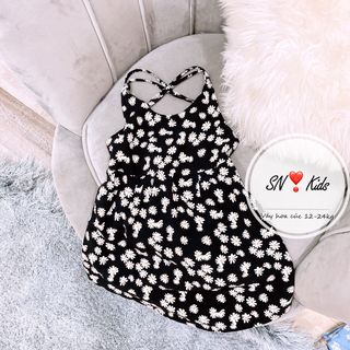 Ri 7 - Váy cúc nhí hai dây chéo lưng cho bé gái