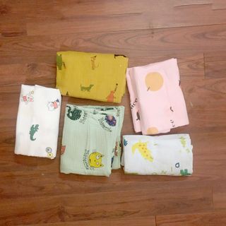 Chăn hè cho bé 2 in 1 sợi tre 4 lớp 100x110cm