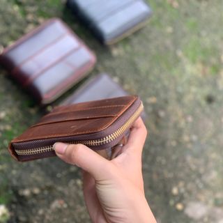 VÍ hộp unisex ( 100% da bò )