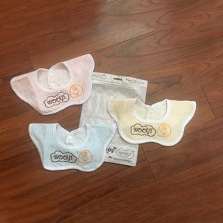 Túi 3 yếm ăn dặm hình bông hoa Cotton sợi tre