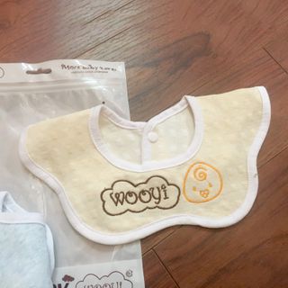 Túi 3 yếm ăn dặm hình bông hoa Cotton sợi tre