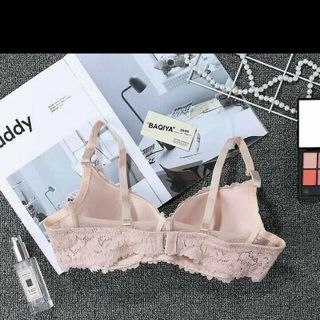 Ao B39 ko gọng đệm mỏng về rồi .