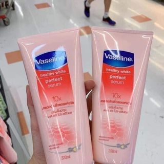 Kem dưỡng ẩm trắng da Vasaline Thái Lan