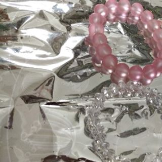 Combo 4 chuỗi đeo tay. Giá sỉ 7500đ 1 chuỗi. Nhiều mẫu