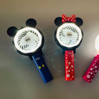 QUẠT MINI TÍCH ĐIỆN SẠC USB CẦM TAY BỎ GIỎ XÁCH HÌNH CHUỘT MICKEY CÓ NÚT BẬT ĐÈN LED CAO CẤP BAO CHECK HÀNG