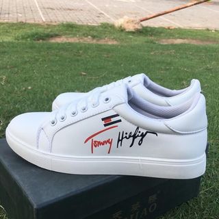 Giày thể thao nam 0