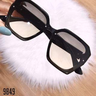 MẮT KÍNH 9049