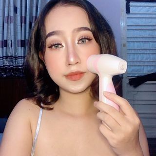 Máy rửa mặt