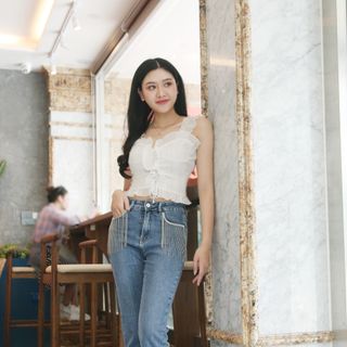 Jean ống loe thiết kế