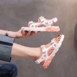 Giay sandal màu. S