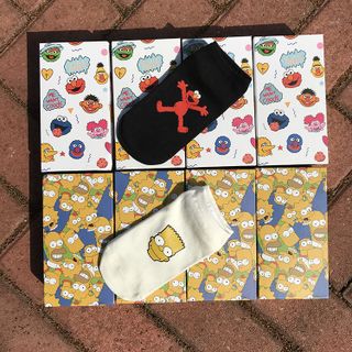 Sỉ hộp 5 đôi tất ngắn cổ Simpson, Same Street, Kaws Elmo
