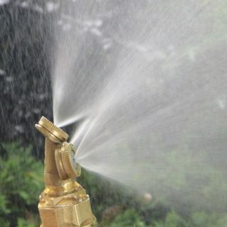 Béc Phun Sương 3 Mắt Bằng Đồng Đúc
