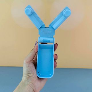 QUẠT GẤP GỌN KÍCH THƯỚC NHỎ HƠN BÀN TAY CÁNH QUẠT SILICON DẺO CAO CẤP SẠC USB BAO CHECK HÀNG