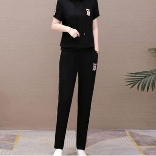 Đồ bộ thể thao phối sọc có nón BT TT393