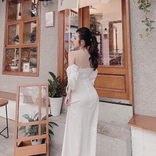 Váy trễ vai lụa