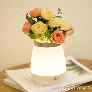 Đèn để bàn thiết kế tiện dụng GHO-2100