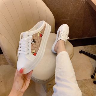 Sục mkk