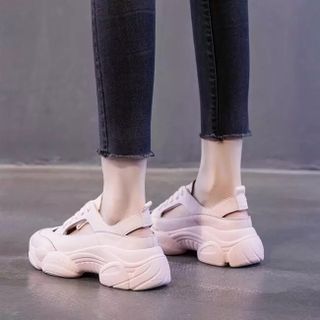 Bata nữ hở gót