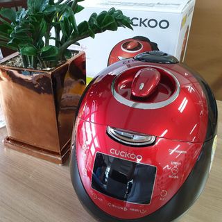 NỒI CƠM ĐIỆN CUCKOO CRP-N0680SR 1.08Lit