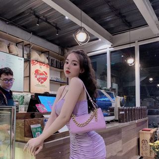 Đầm body nhún hai dây