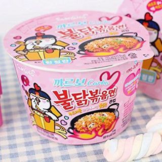 Mì tô gà cay Carbonara Samyang