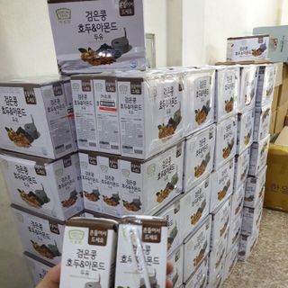 SỮA ÓC CHÓ HẠNH NHÂN ĐẬU ĐEN HÀN QUỐC