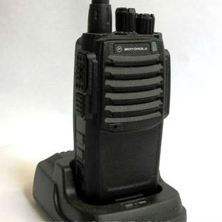 BỘ ĐÀM MOTOROLA GP 368 (MADE IN MALAYSIA ,16 KÊNH,2100 mAh)