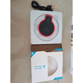 Đế sạc không dây Fantasy giá rẻ