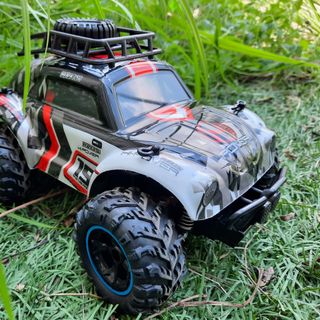 Xe địa hình điều khiển từ xa X-Race