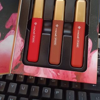 Set son kem núi lửa