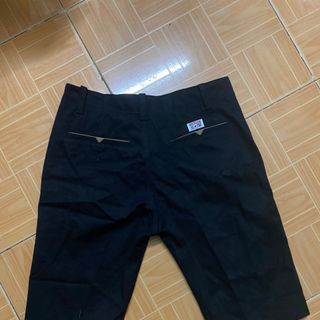 Quần short kaki nam 1