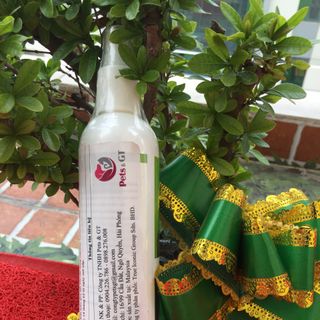 Xịt dưỡng lông ( 300ml ) TRUE ICONIC