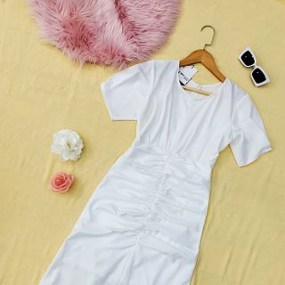ĐẦM TAY NGẮN DÚN BỤNG