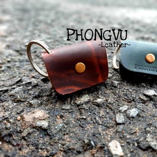 Móc khóa thiết kế theo yêu cầu da bò 100%