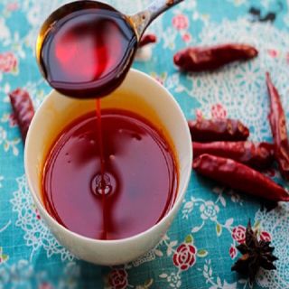 Tinh Dầu Ớt Capsaicin 550G Tạo Cấp Độ Cay Cho Mì Cay