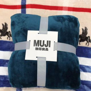 Chăn tuyết muji