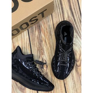 GIÀY YEEZE 380 ALIEN NAM NỮ CAO CẤP NHẸ BỀN ÊM THOÁNG (ĐEN)