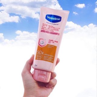Dưỡng thể vaseline 50 hàng thái