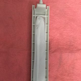 Lưới lọc rác bên trong máy giặt