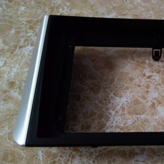 Mặt dưỡng 9 in dành cho xe Xpander lên màn android kèm zắc nguồn zin theo xe