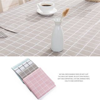 Khăn Trải Bàn Chống Thấm Nước 137x137cm