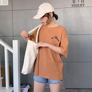 Áo thun nâu NOTED BEST DRESSED