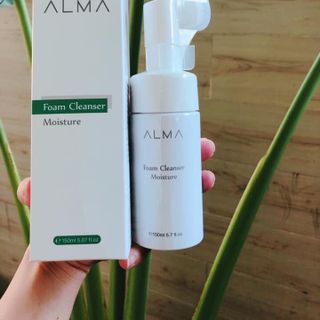 sữa rửa mặt đầu cọ silicon giá lẻ 280k