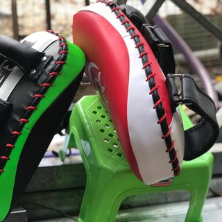 Đỡ cong PRETORIAN 20x40 hàng cao cấp